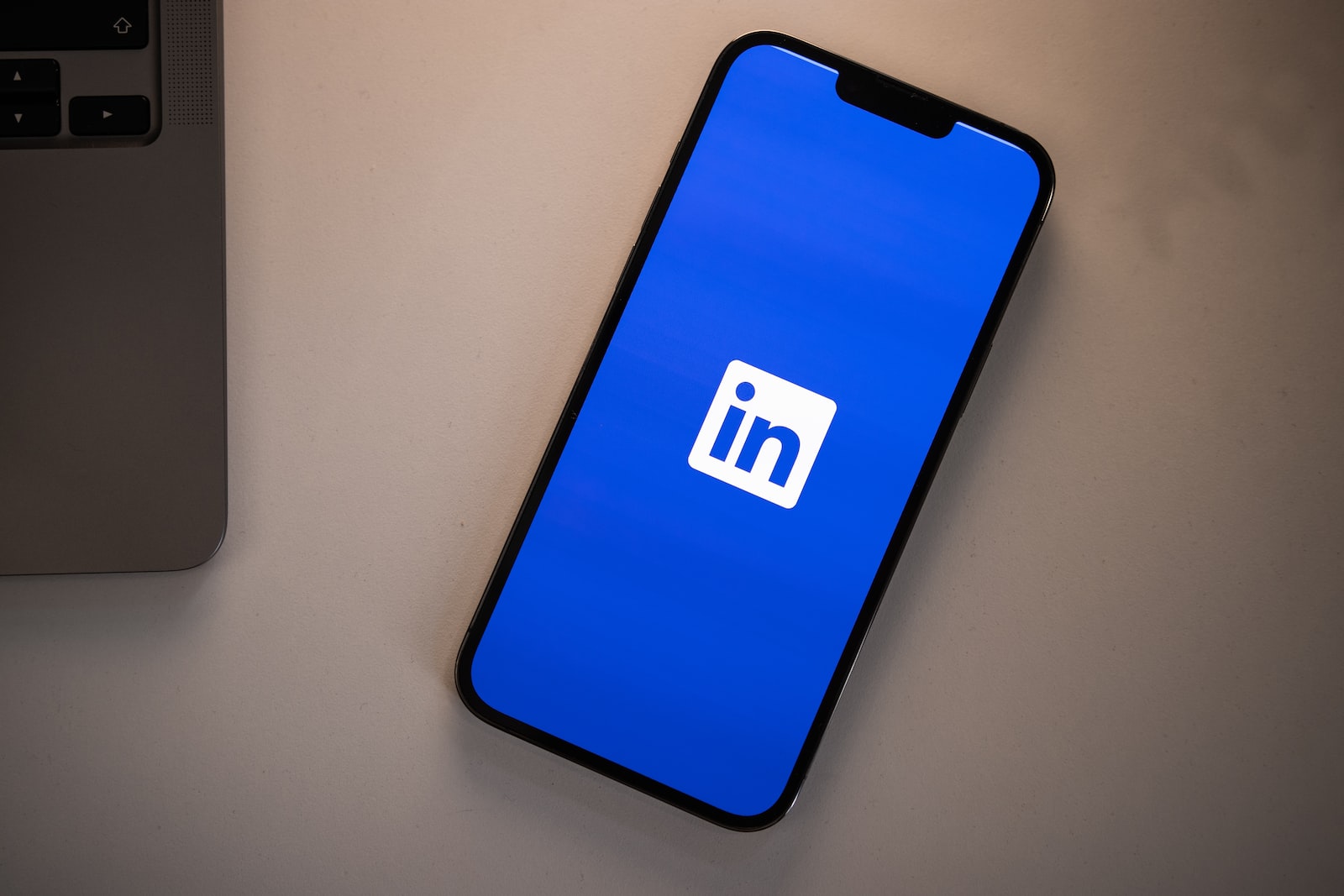 Is Private Mode Really Private Linkedin